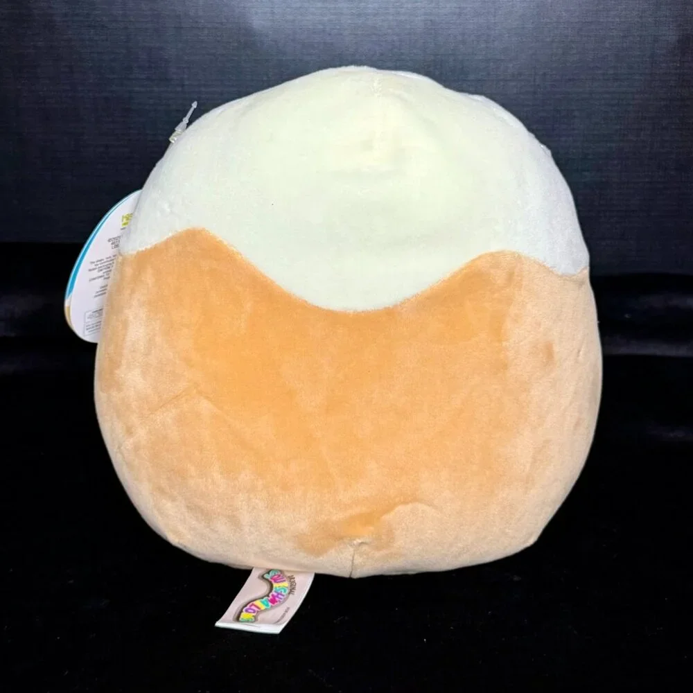 SOLD NWT Rare Chanel 8" The Cinnamon Roll Eyes Closed Squishmallow - Picture 3 of 5